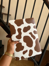 Load image into Gallery viewer, COWPRINT CASE with matching keyboard cover ✨