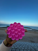 Load image into Gallery viewer, Circle octobuddy suction sticker