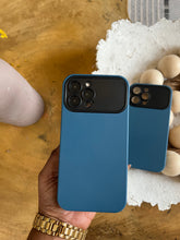 Load image into Gallery viewer, Clean 2 toned shockproof silicone case