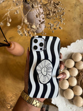 Load image into Gallery viewer, Monochrome clock popsocket case.