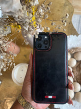 Load image into Gallery viewer, LUXURY LEATHER PHONECASE (BLACK)