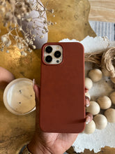 Load image into Gallery viewer, Premium Brown silicone case
