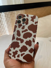 Load image into Gallery viewer, Cow print phone case