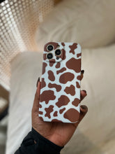 Load image into Gallery viewer, Cow print phone case