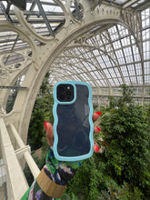 Load image into Gallery viewer, Blue Transparent wavy case π