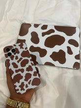 Load image into Gallery viewer, COWPRINT CASE with matching keyboard cover ✨