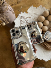Load image into Gallery viewer, Luxury sliver case (can be bought with or without the popsocket)