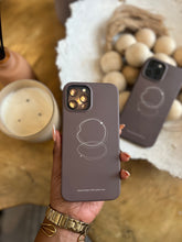 Load image into Gallery viewer, Minimalist circle line art case
