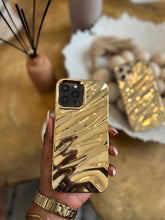 Load image into Gallery viewer, Gorgeous Gold wavy case