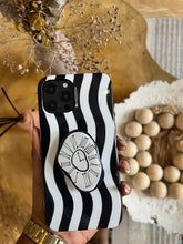 Load image into Gallery viewer, Monochrome clock popsocket case.