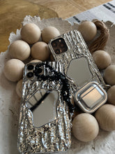 Load image into Gallery viewer, Gorgeous sliver laser mirror case