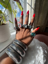Load image into Gallery viewer, Premium Sliver  Timepiece Rings