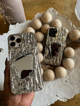Load image into Gallery viewer, Gorgeous sliver laser mirror case