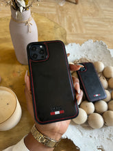 Load image into Gallery viewer, LUXURY LEATHER PHONECASE (BLACK)