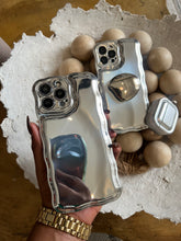 Load image into Gallery viewer, Luxury sliver case (can be bought with or without the popsocket)