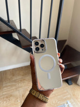 Load image into Gallery viewer, Mirror MagSafe case.