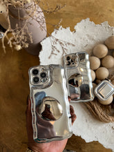 Load image into Gallery viewer, Luxury sliver case (can be bought with or without the popsocket)