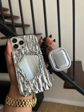 Load image into Gallery viewer, Gorgeous sliver laser mirror case