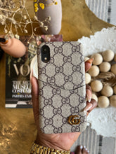 Load image into Gallery viewer, Luxury case with Card slot