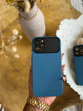 Load image into Gallery viewer, Clean 2 toned shockproof silicone case