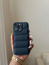 Load image into Gallery viewer, Black Puffer case