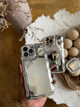 Load image into Gallery viewer, Luxury sliver case (can be bought with or without the popsocket)