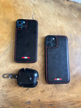 Load image into Gallery viewer, LUXURY LEATHER PHONECASE (BLACK)