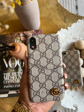 Load image into Gallery viewer, Luxury case with Card slot