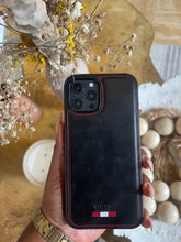 Load image into Gallery viewer, LUXURY LEATHER PHONECASE (BLACK)