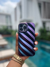Load image into Gallery viewer, Purple 3D wave case with holder