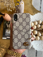 Load image into Gallery viewer, Luxury case with Card slot