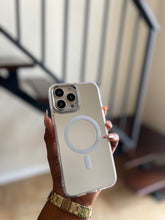 Load image into Gallery viewer, Mirror MagSafe case.