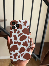 Load image into Gallery viewer, Cow print phone case