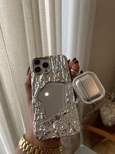 Load image into Gallery viewer, Gorgeous sliver laser mirror case