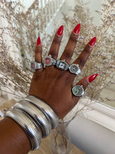 Load image into Gallery viewer, Premium Sliver  Timepiece Rings