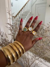 Load image into Gallery viewer, Premium Gold Timepiece Rings
