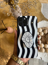 Load image into Gallery viewer, Monochrome clock popsocket case.