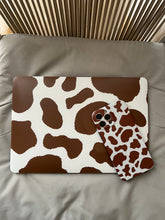 Load image into Gallery viewer, Cow print phone case