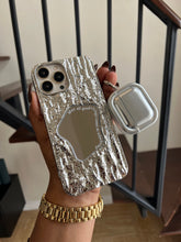 Load image into Gallery viewer, Gorgeous sliver laser mirror case