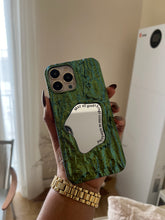Load image into Gallery viewer, Gorgeous Green laser mirror case