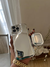 Load image into Gallery viewer, Luxury sliver case (can be bought with or without the popsocket)