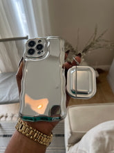 Load image into Gallery viewer, Luxury sliver case (can be bought with or without the popsocket)