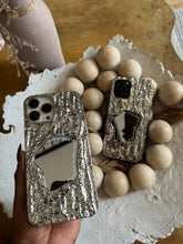 Load image into Gallery viewer, Gorgeous sliver laser mirror case