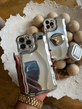 Load image into Gallery viewer, Luxury sliver case (can be bought with or without the popsocket)