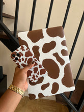 Load image into Gallery viewer, Cow print phone case