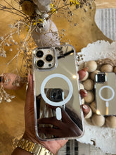 Load image into Gallery viewer, Mirror MagSafe case.