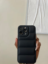 Load image into Gallery viewer, Black Puffer case