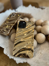 Load image into Gallery viewer, Gorgeous Gold wavy case