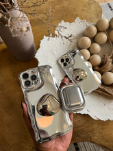 Load image into Gallery viewer, Luxury sliver case (can be bought with or without the popsocket)