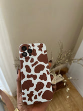 Load image into Gallery viewer, Cow print phone case